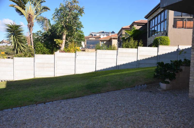 5 Bedroom Property for Sale in Island View Western Cape